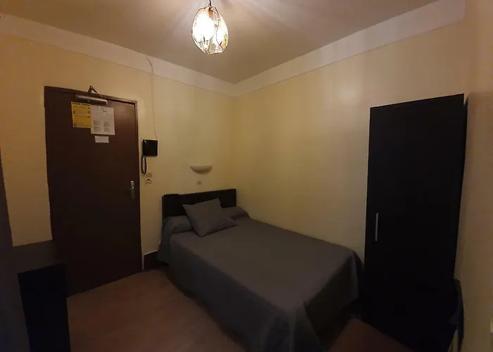 Hotel Anya